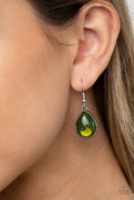 Load image into Gallery viewer, Opal Auras - Green
